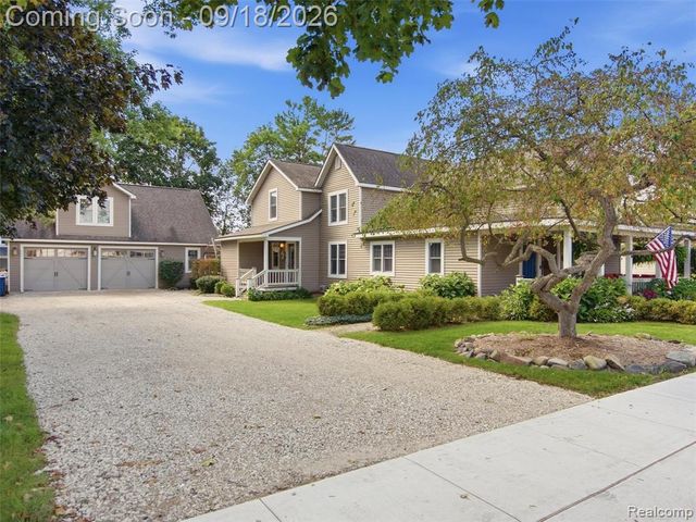 32 Park Street, Oxford, MI 48371