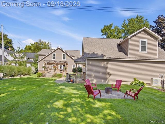 32 Park Street, Oxford, MI 48371