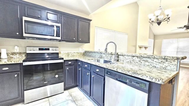 500 Lake Forest Drive, Coppell, TX 75019