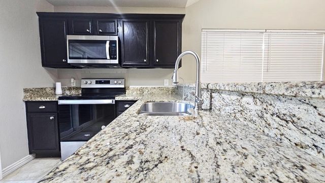 500 Lake Forest Drive, Coppell, TX 75019