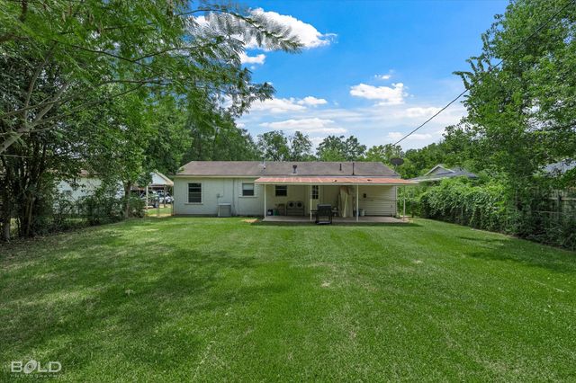 4605 Birdwell Lane, Bossier City, LA 71111