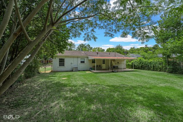 4605 Birdwell Lane, Bossier City, LA 71111