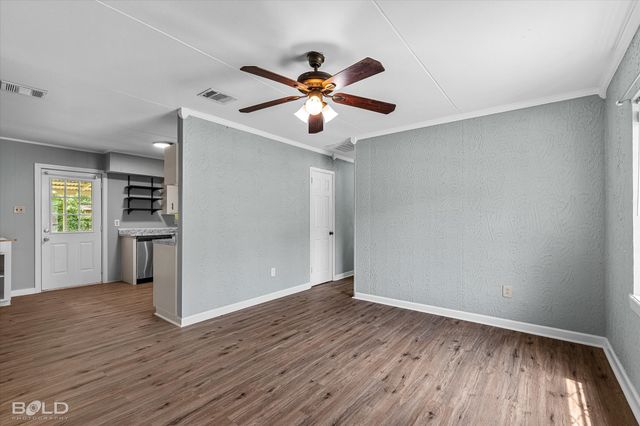 4605 Birdwell Lane, Bossier City, LA 71111