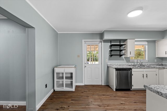 4605 Birdwell Lane, Bossier City, LA 71111