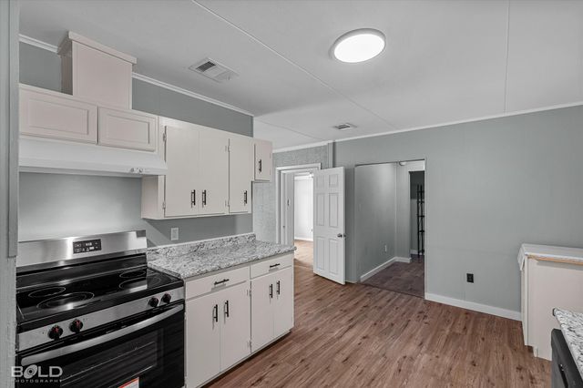 4605 Birdwell Lane, Bossier City, LA 71111