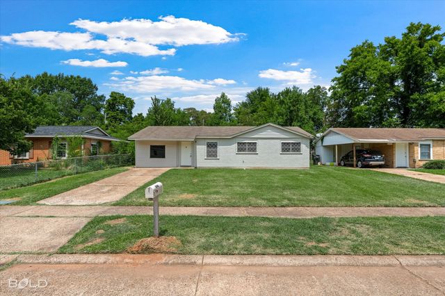 4605 Birdwell Lane, Bossier City, LA 71111