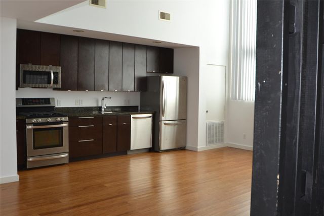 1316 Cleveland A, Houston, TX 77019