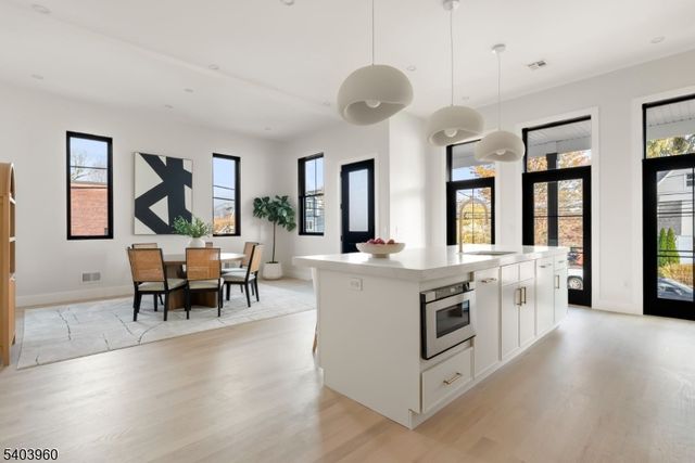 112 Valley Rd A, Montclair Twp., NJ 07042