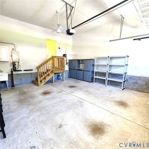 2776 Kimball Ln, New Kent, VA 23141