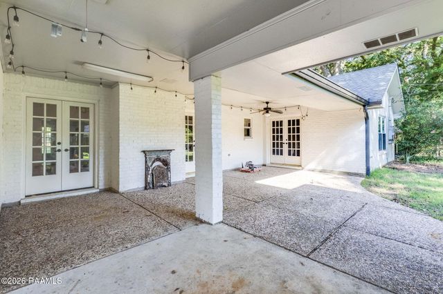 320 Lippi Boulevard, Lafayette, LA 70508
