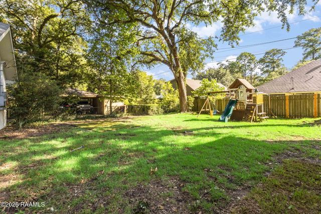320 Lippi Boulevard, Lafayette, LA 70508