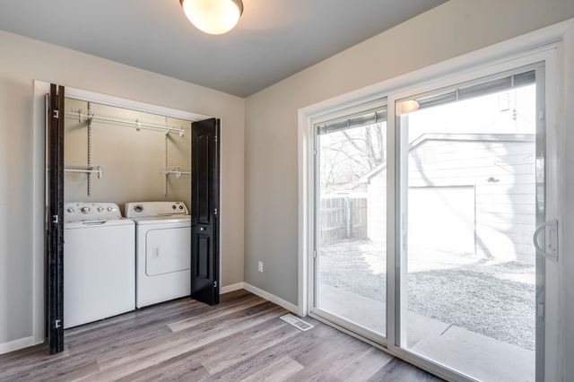 324 W 4th St, Haysville, KS 67060