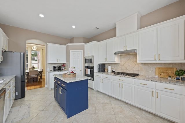9235 Jasmine Lane, Irving, TX 75063