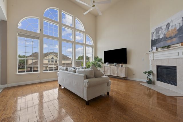 9235 Jasmine Lane, Irving, TX 75063