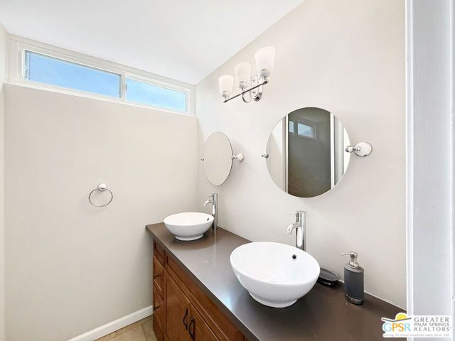 815 N Cerritos Drive, Palm Springs, CA 92262