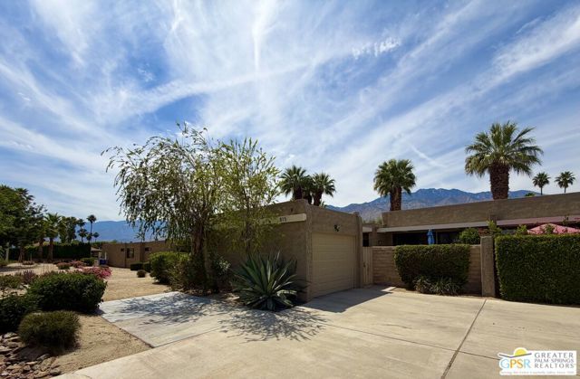 815 N Cerritos Drive, Palm Springs, CA 92262