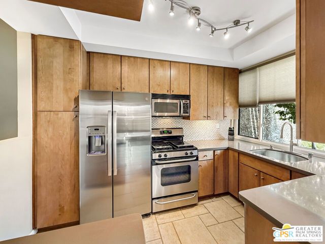 815 N Cerritos Drive, Palm Springs, CA 92262