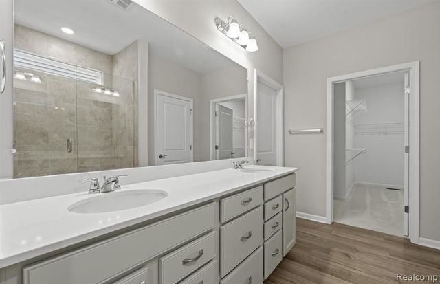 3042 Sheffield Circle, Clarkston, MI 48346