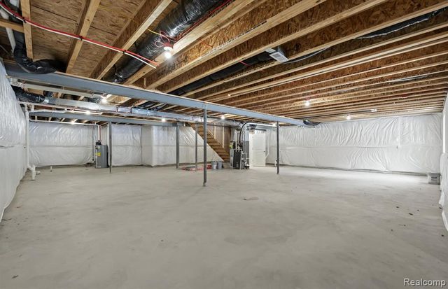 3042 Sheffield Circle, Clarkston, MI 48346