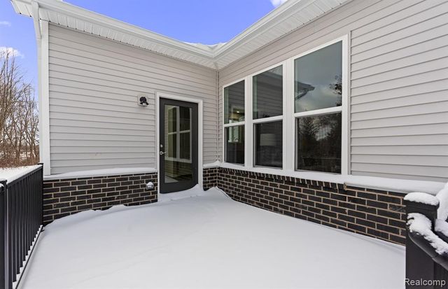 3042 Sheffield Circle, Clarkston, MI 48346