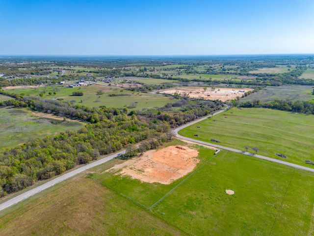 1100 Clover Drive, Poolville, TX 76487