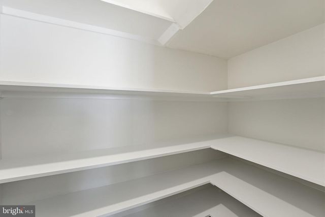 3343 MARTHA CUSTIS DR, Alexandria, VA 22302