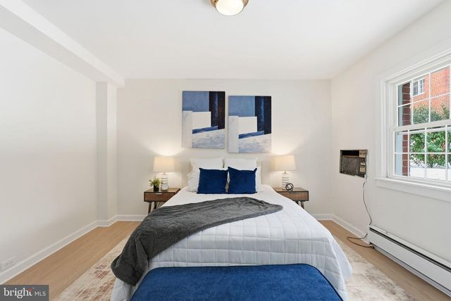 3343 MARTHA CUSTIS DR, Alexandria, VA 22302