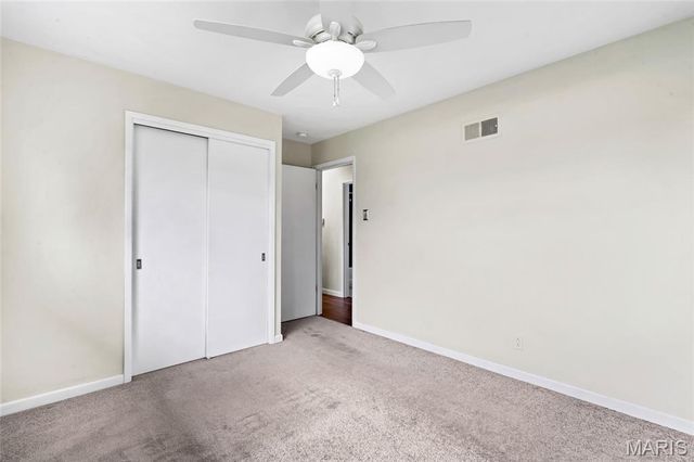 11872 Doverhill Court, Sunset Hills, MO 63128