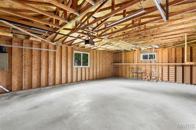 11872 Doverhill Court, Sunset Hills, MO 63128