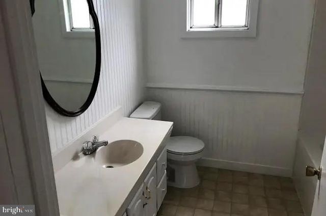 2906 NEEDMORE RD, Baker, WV 26801