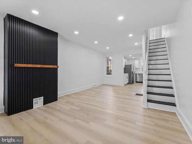 6148 UPLAND ST, Philadelphia, PA 19142