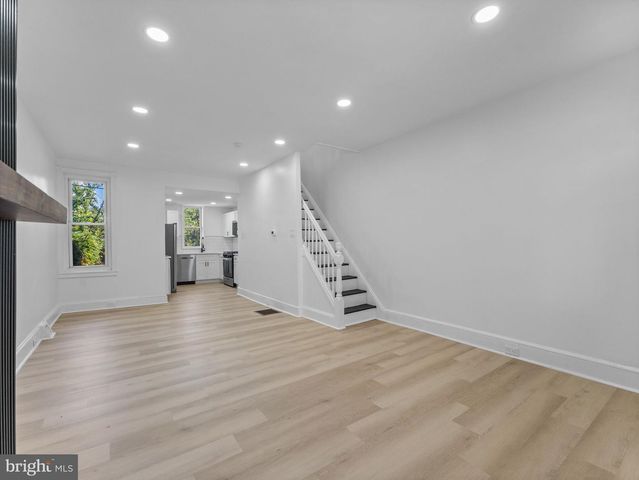 6148 UPLAND ST, Philadelphia, PA 19142