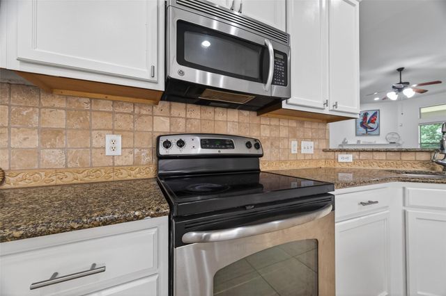 14823 Yellow Begonia Drive, Cypress, TX 77433