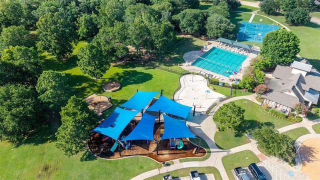 14823 Yellow Begonia Drive, Cypress, TX 77433