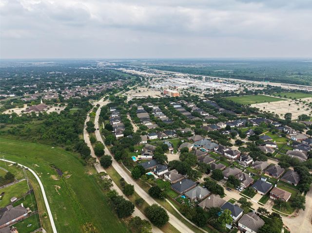 14823 Yellow Begonia Drive, Cypress, TX 77433