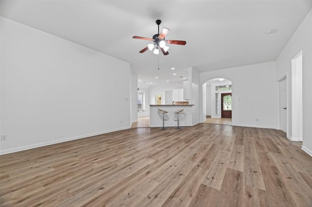 14823 Yellow Begonia Drive, Cypress, TX 77433