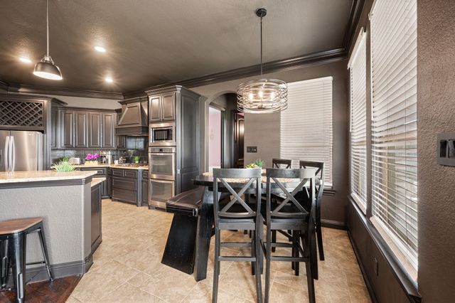 14 Wimbledon Court, Heath, TX 75032