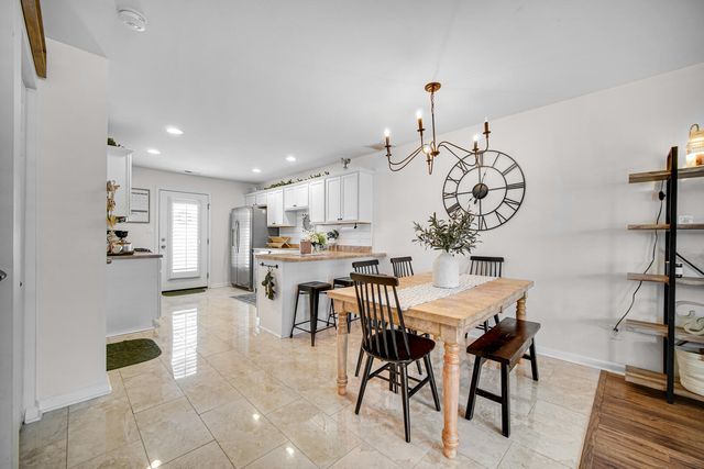 13916 Flagstaff Street, Cedar Lake, IN 46303