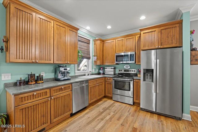 4 Battery Point Lane, Beaufort, SC 29902