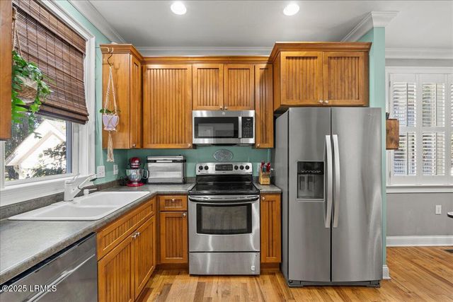 4 Battery Point Lane, Beaufort, SC 29902