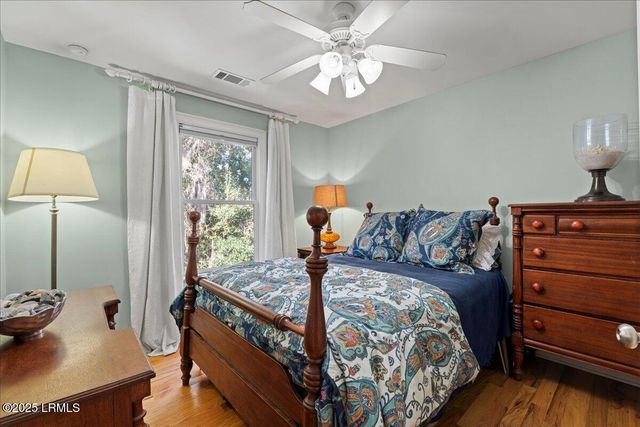 4 Battery Point Lane, Beaufort, SC 29902