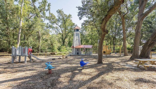 4 Battery Point Lane, Beaufort, SC 29902