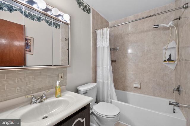 4730 LANFAIR PL, Bensalem, PA 19020
