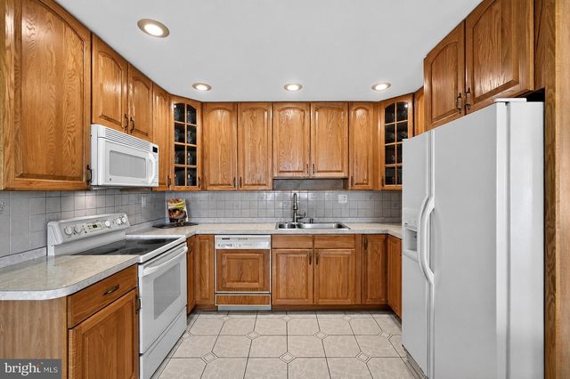 4730 LANFAIR PL, Bensalem, PA 19020