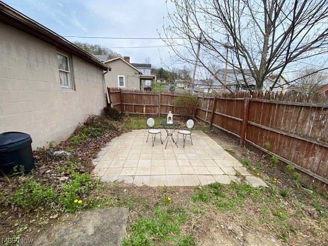 810 Daniels Street, Toronto, OH 43964