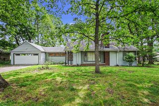 1702 Napoleon Street, Valparaiso, IN 46383