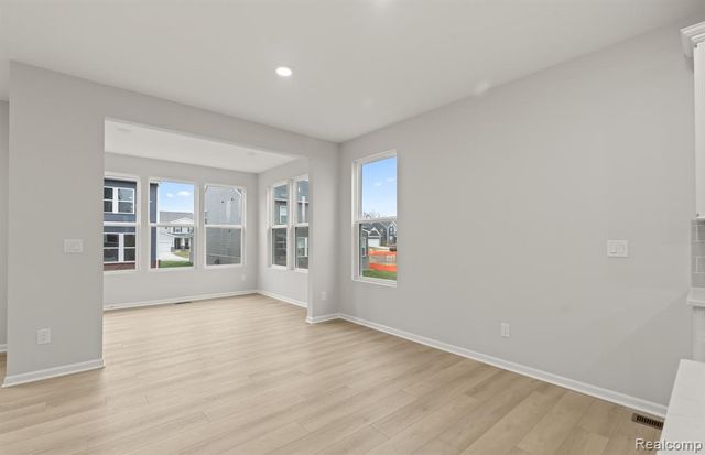 850 Kuss Drive, Saline, MI 48176