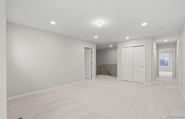 850 Kuss Drive, Saline, MI 48176