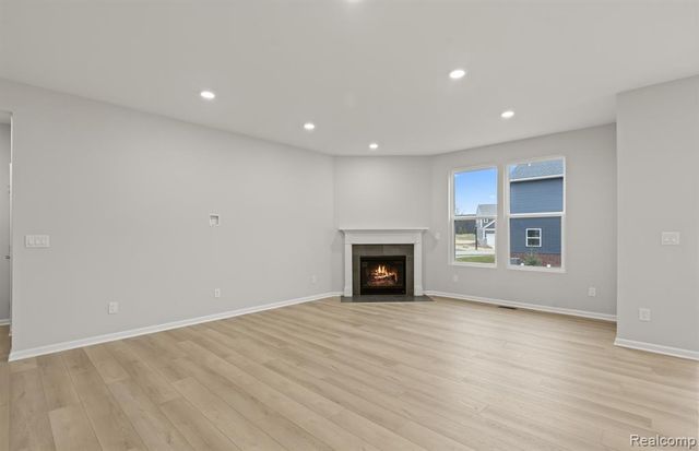 850 Kuss Drive, Saline, MI 48176