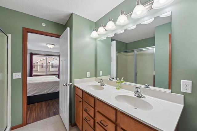 9514 Roosevelt Drive, Chanhassen, MN 55317